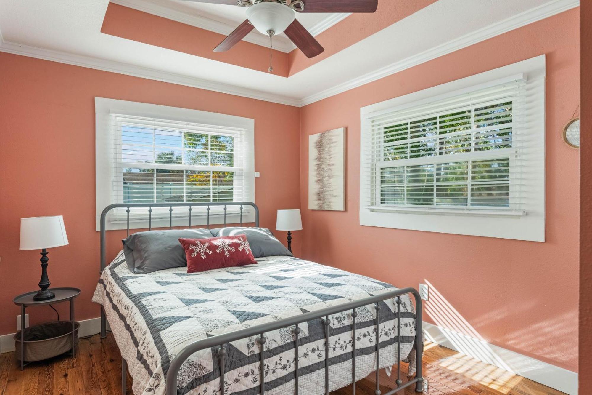 Sanford'S Haven, 3 Bedroom, Sleeps 7 Екстериор снимка