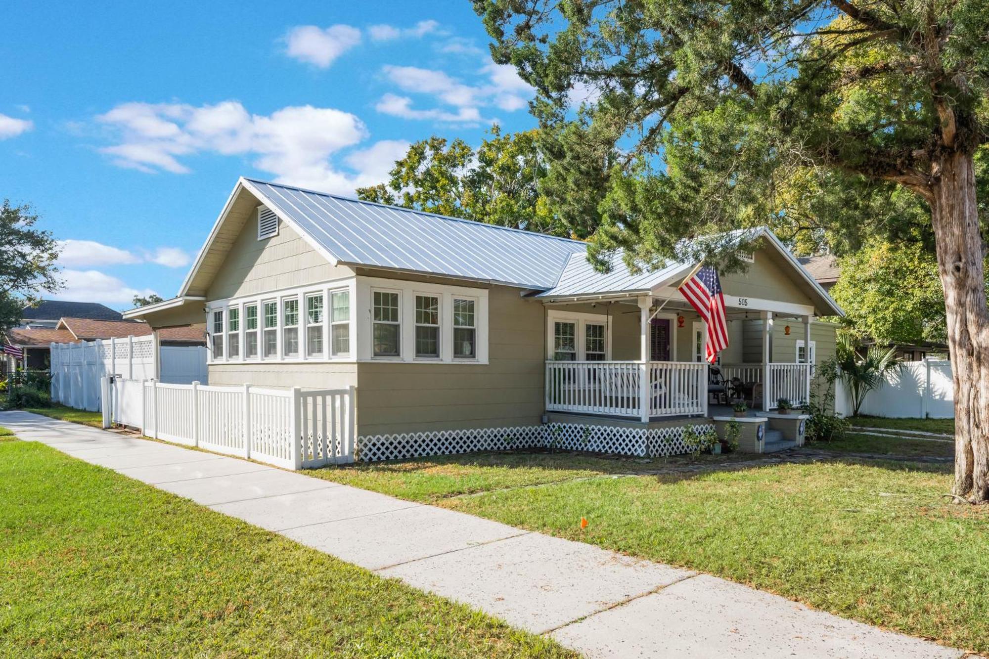 Sanford'S Haven, 3 Bedroom, Sleeps 7 Екстериор снимка